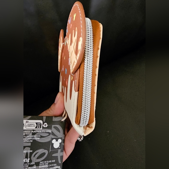 Loungefly Disney Mickey Mouse Ice Cream Mini Zip Around Wallet New with Tags - Picture 10 of 12